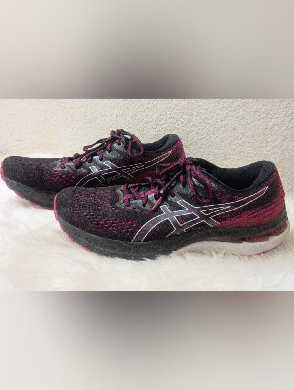 ASICS Gel Kayano 28 Running Shoes